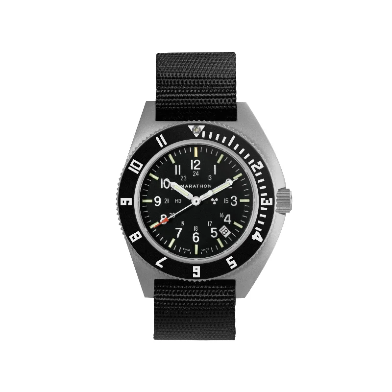 Men's Field Watches Tonneau Case Edition-41mm Steel Navigator w/ Date (SSNAV-D) on Ballistic Nylon
