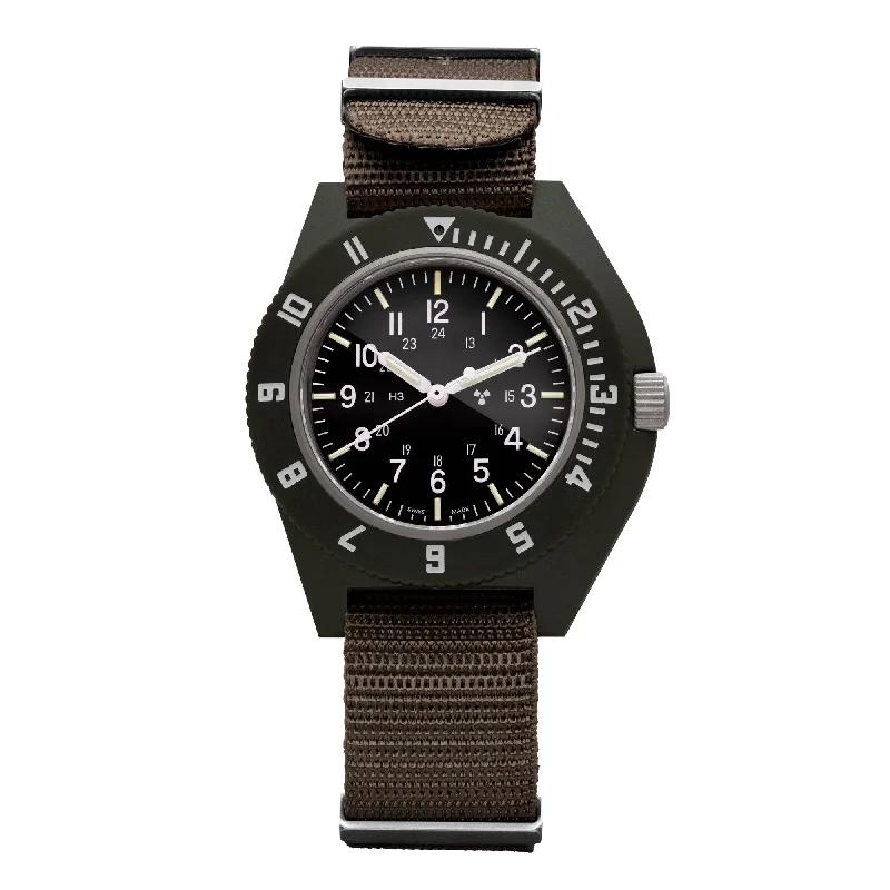 Men's 100m Field Watches-41mm Sage Green Pilot's Navigator (Quartz)