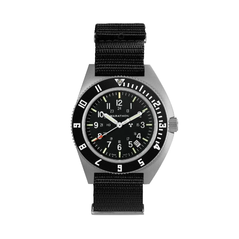 Men's Field Watches Oval Case Edition-41mm Steel Navigator w/ Date (SSNAV-D) on Nylon DEFSTAN