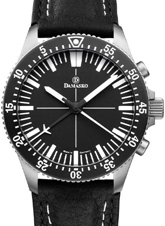 Men's Chronograph Watches with Luminous Hands -DC80 - Central Minutes Chrono