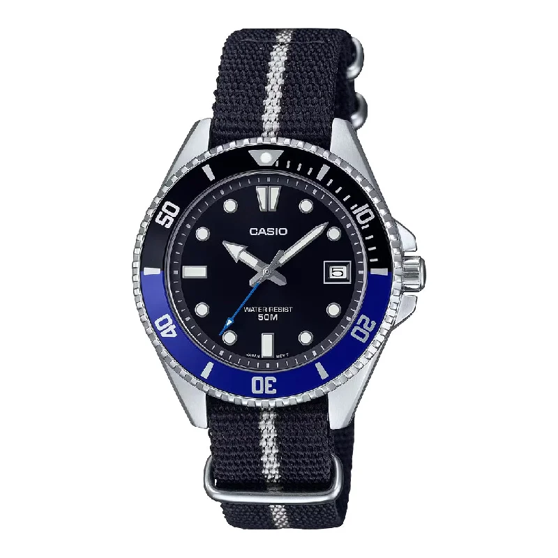 Men's High-End Style Sports Watches-Orologio Casio Duro MDV-10C-1A2VEF quadrante nero e ghiera nero-blu unisex