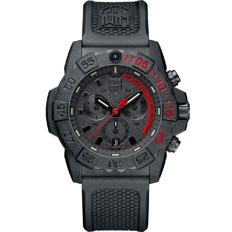 Men's Dive Watches with Bold and Unique Design -Luminox XS3581EY Navy Seal