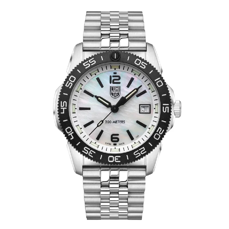Men's Leather Strap Dress Watches-Pacific Diver Ripple, Dive Watch, 39mm - 3126M.1