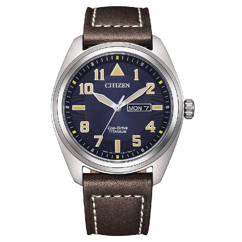 Men's French Made Style Sports Watches-Orologio Citizen BM8560-37L aviator blu in titanio e pelle