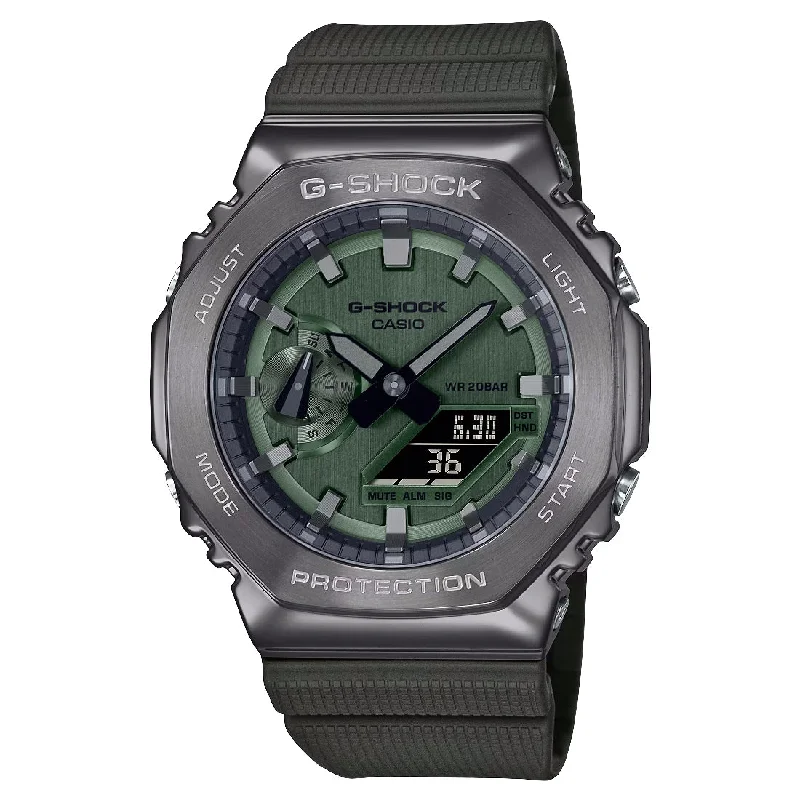 Men's Minimalist Design Sports Watches-Orologio G-Shock GM-2100B-3AER verde e acciaio IP nero