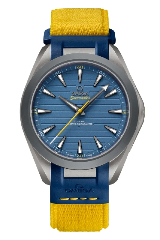Men's Unique Shape Style Dress Watches-Omega Seamaster Seamaster Aqua Terra Ultra Light 150M Co‑Axial Master Chronometer 220.92.41.21.03.002