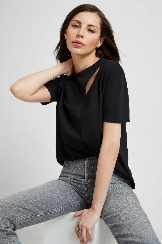 leonie-cutout-top